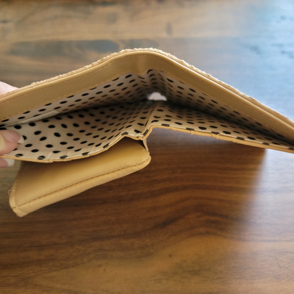 Wallet - Picture 3 of 3